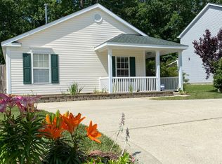828 Homestead Park Dr, Apex, NC 27502