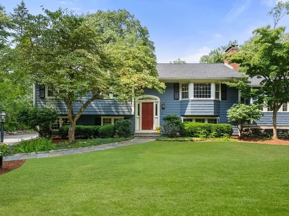 14 Woodland St, Sherborn, MA 01770