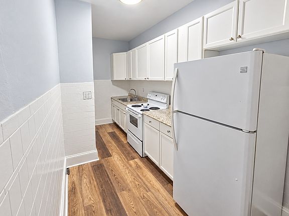 5th image of 4727 Leiper St APT 1F