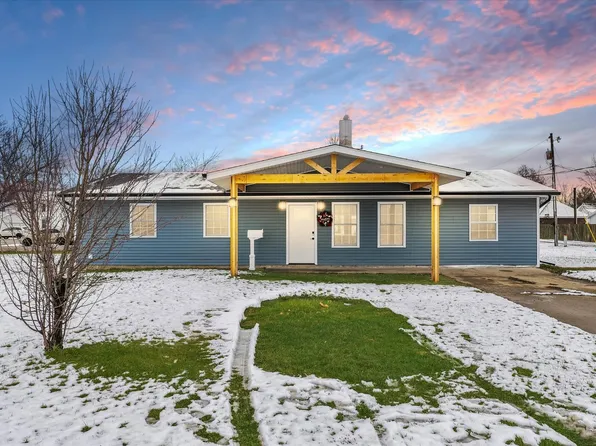 104 W Webster St, Fithian, IL 61844