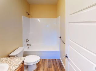 1164 Sweetwater Dr, Blackfoot, ID 83221