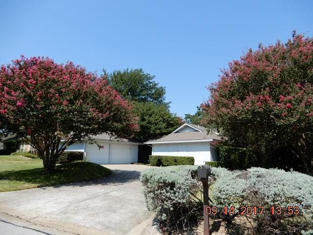 1st image of 1701 Russwood Dr