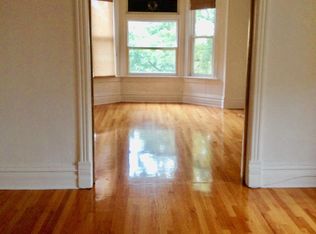 2057 W Huron St #3, Chicago, IL 60612