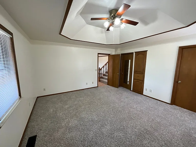 2750 N Midwest Blvd — Photo 9