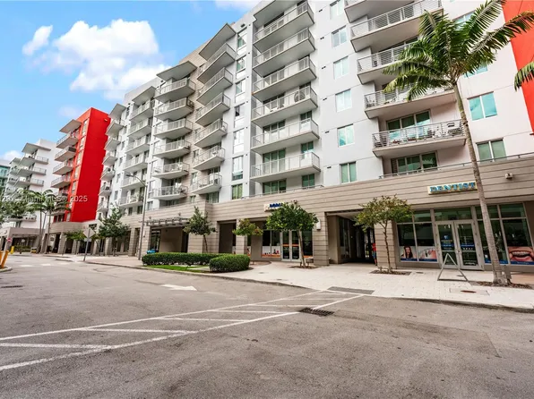 7875 NW 107th Ave APT 705, Doral, FL 33178