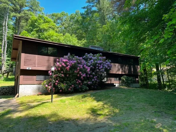 221 Brewer St, Northborough, MA 01532