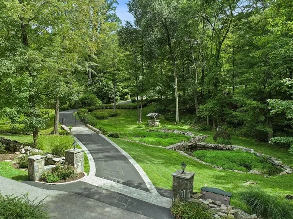 4 North Lane, Katonah, NY 10536