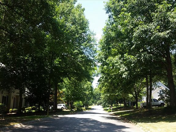 4th image of 1109 Willow Branch Dr