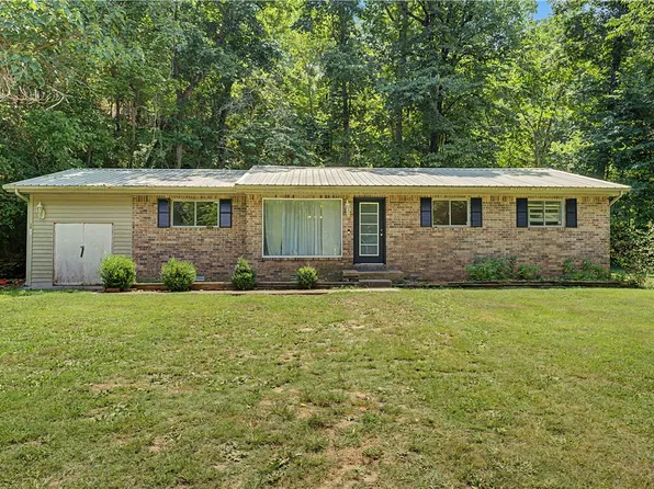 3300 Monte Northeast Rd, Rogers, AR 72758