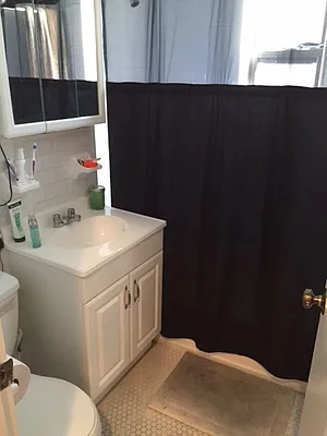 Rented by PMG Real Estate  | media 15