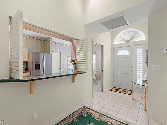 4th image of 8026 Glen Abbey Cir