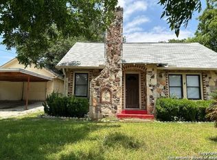 816 S Austin St, Seguin, TX 78155