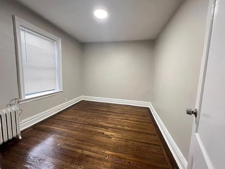 18 Kensington Ave #5H — Photo 9