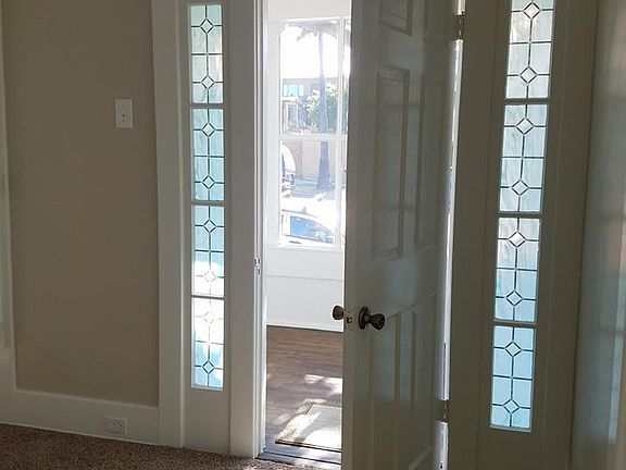 5th image of 3720 S Pacific Ave