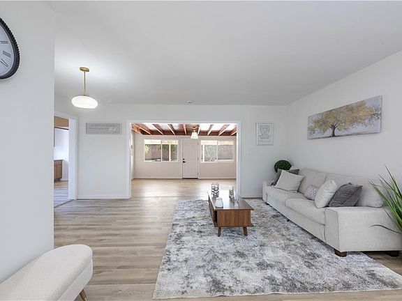 2nd image of 5030 N Lyman Ave