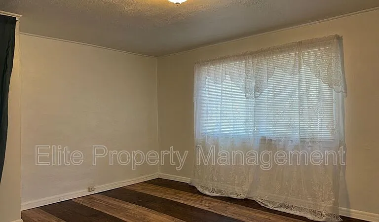 505 Orange St — Photo 10