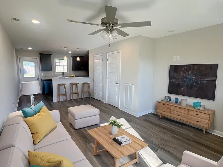 1130 Pembroke Oak Grove Rd — Photo 26