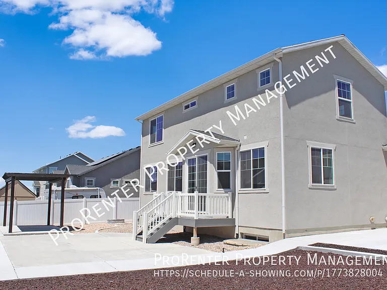 1509 W 450 S — Photo 2