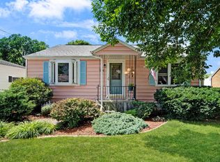 744 Wilson St, Menasha, WI 54952