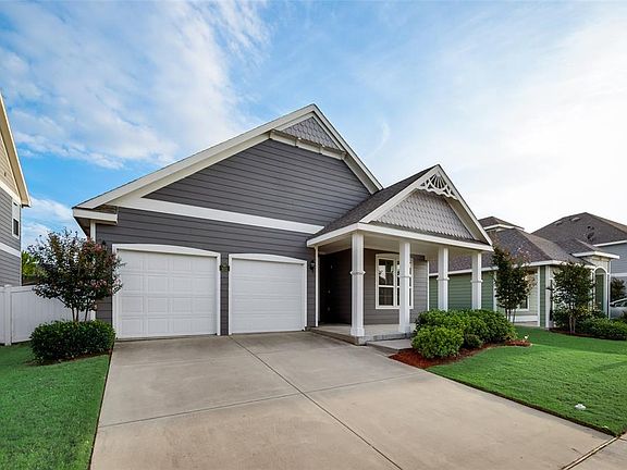 5th image of 9212 Blackstone Dr
