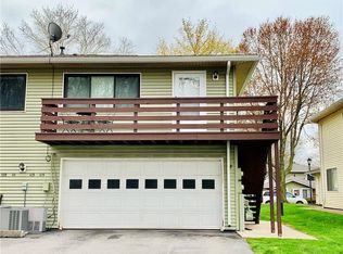 113 Milrace Dr, East Rochester, NY 14445