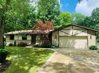 1813 Arndale Rd, Stow, OH 44224