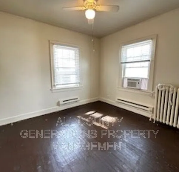 2932 S Moreland Blvd #2 — Photo 6