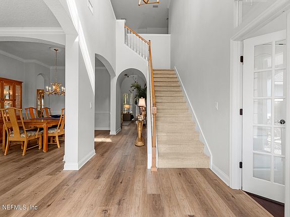 4th image of 612 BATTERSEA Drive
