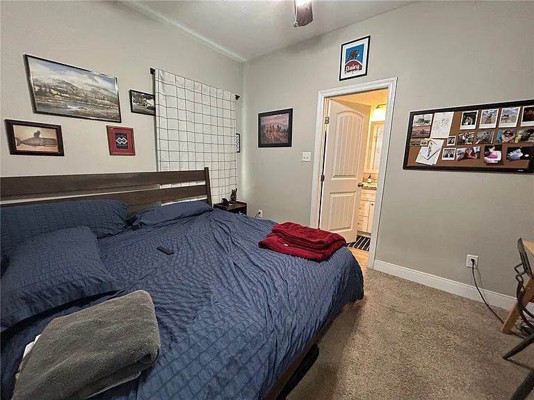 1418 Holleman Dr — Photo 6