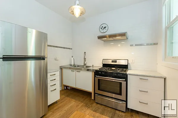Rented by Highline Residential | media 4