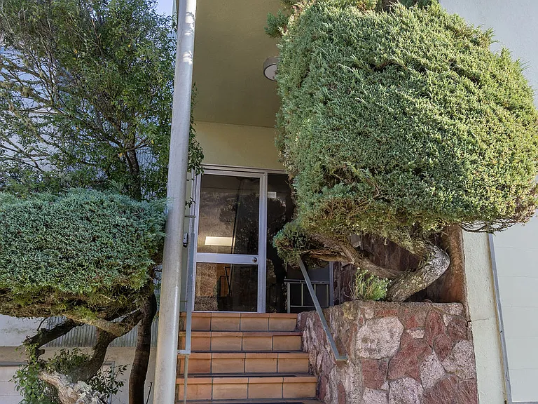 96 Crestline — Photo 11
