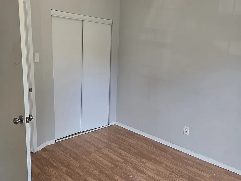 2884 Mackey Ln — Photo 3