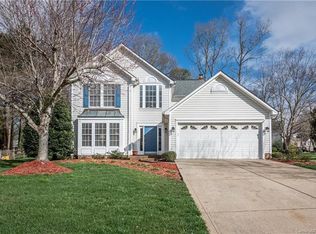8900 McCartney Way, Charlotte, NC 28216