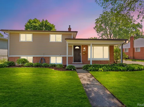 28464 Hales St, Madison Heights, MI 48071