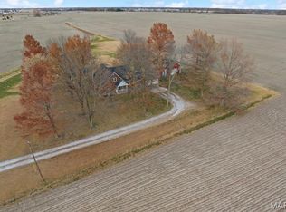 7404 State Route 4, Worden, IL 62097