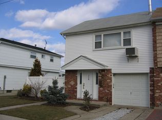 115 Annadale Rd, Staten Island, NY 10312