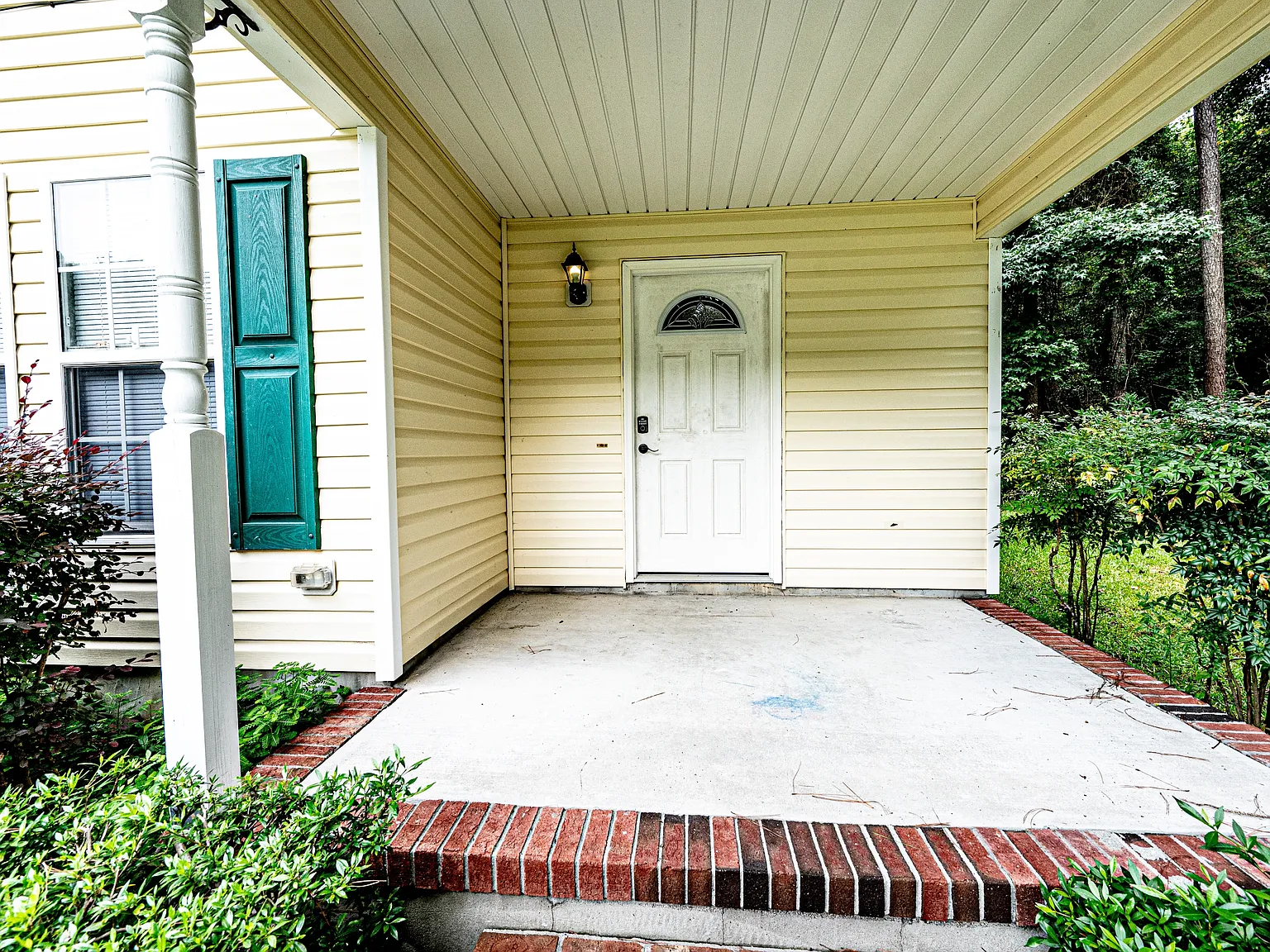 614 Walnut Drive - 1 — Photo 4