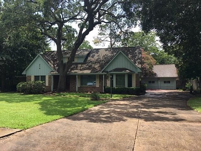 1st image of 214 Pine St