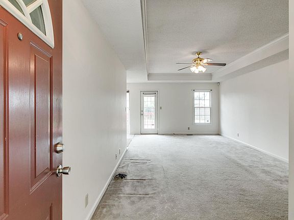 5th image of 3244 N Senseney Cir