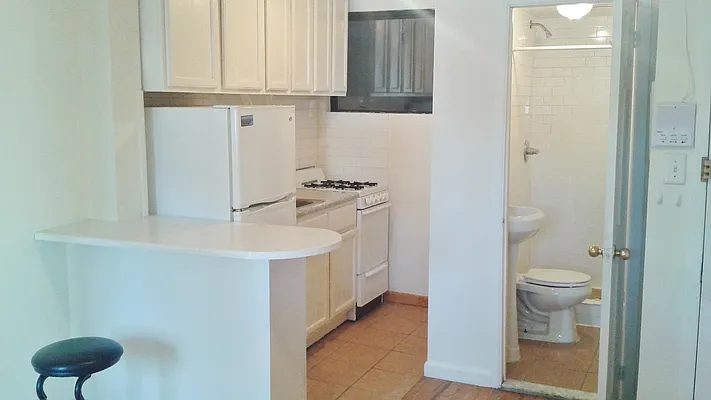Rented by J Misrahi Realty Corp | media 31