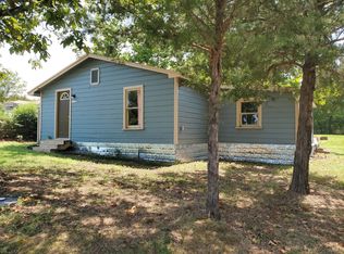 1008 NE 7th St, Antlers, OK 74523