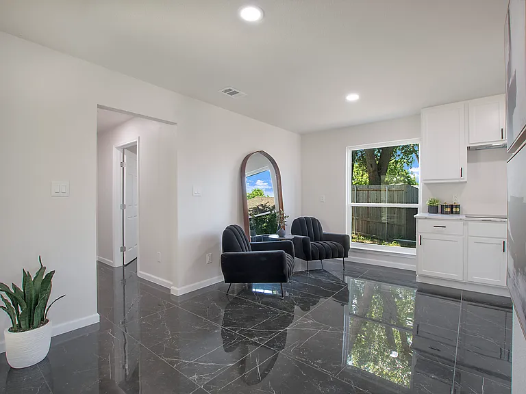 4459 Radstock Ct — Photo 8