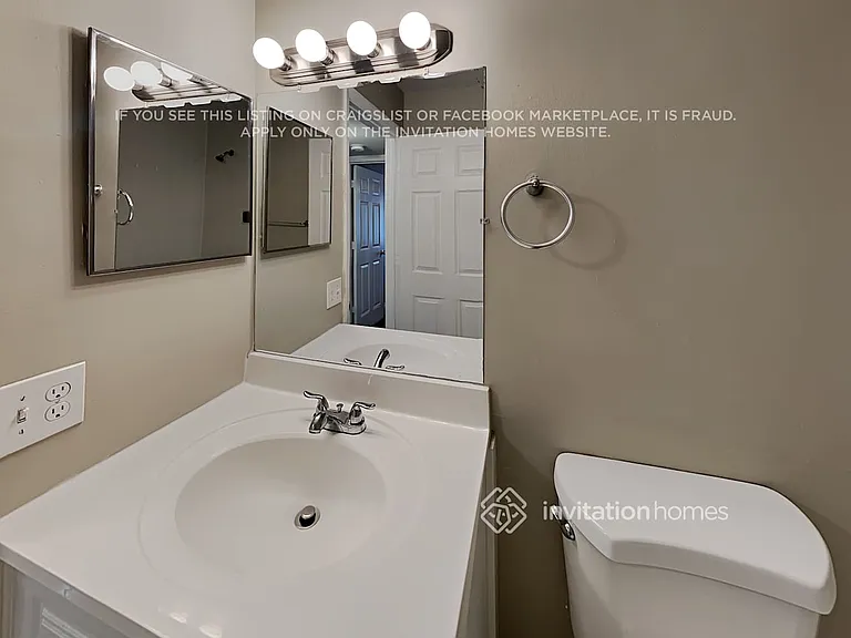 12451 NW 7th St — Photo 16