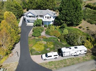 15709 Pelican Bay Dr, Brookings, OR 97415