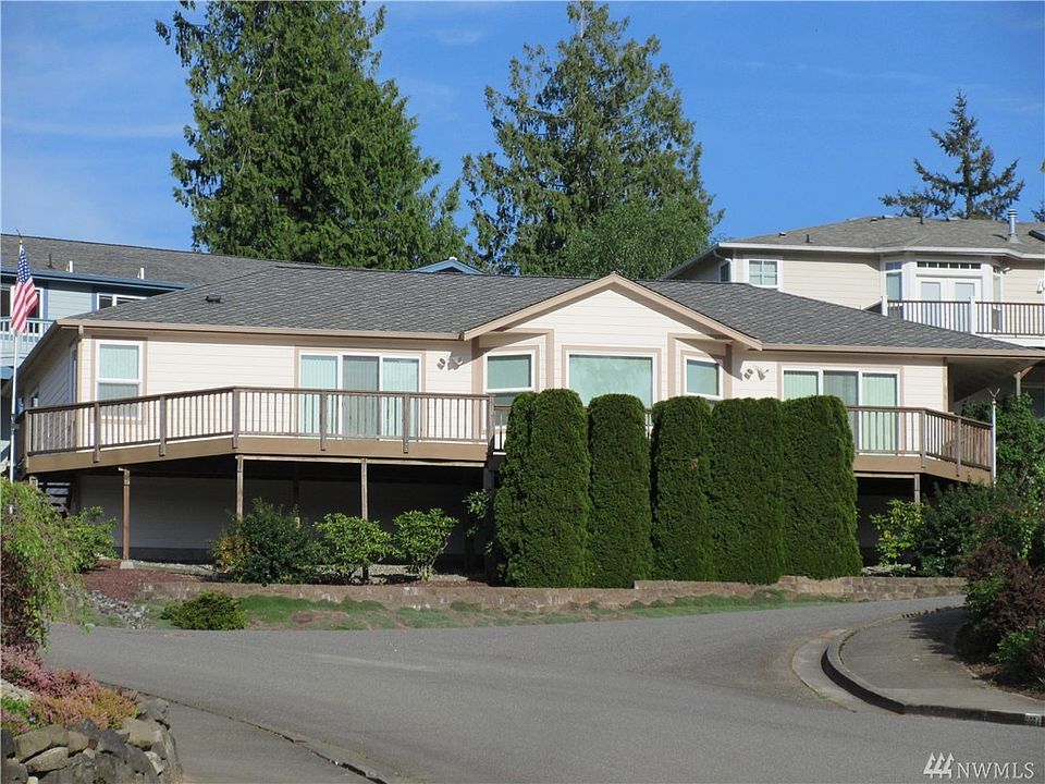1st image of 5906 Dockside Ave