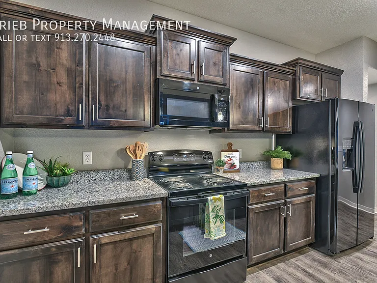 22091 W 123rd Ln #4-109 — Photo 17