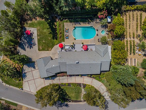 2nd image of 18564 Arbolado Way