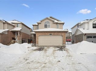 731 Breakwater Cres, Waterloo, ON N2K 4H8