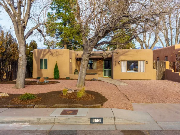 612 Solano Dr SE, Albuquerque, NM 87108