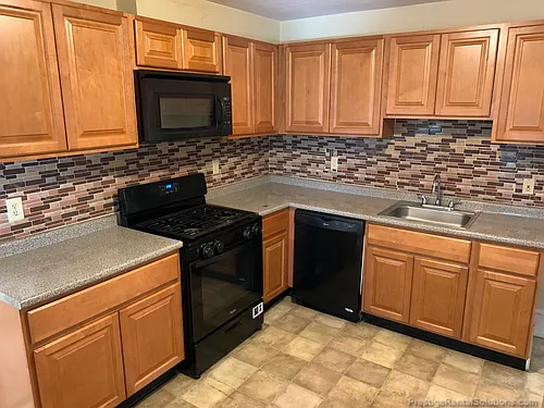 36 Davison St #1 Photo 1